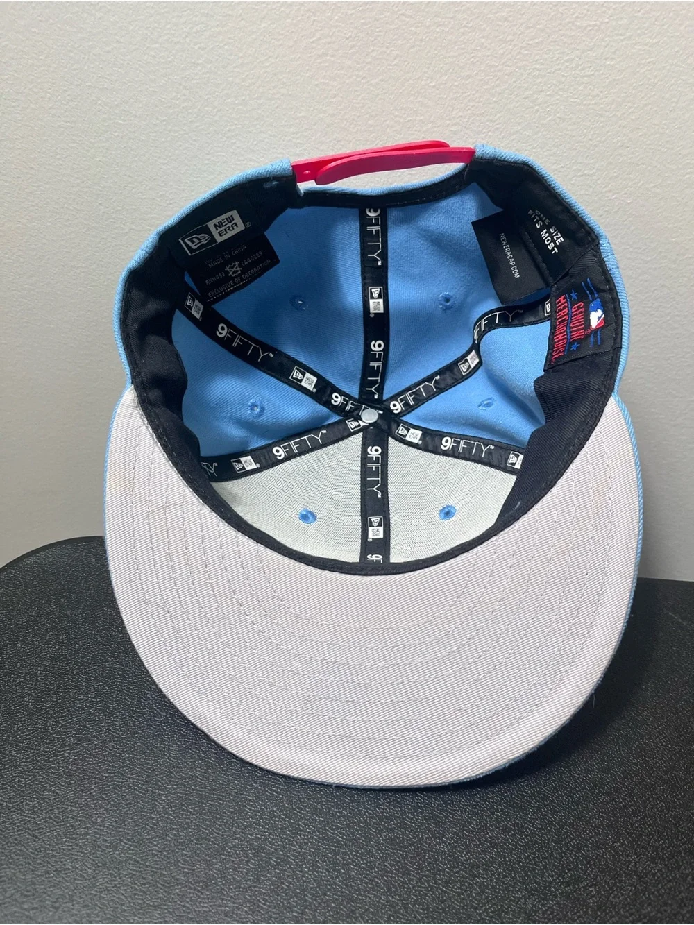 Chicago Cubs Light Blue Men’s Baseball Cap with Embroidered Bear Patch